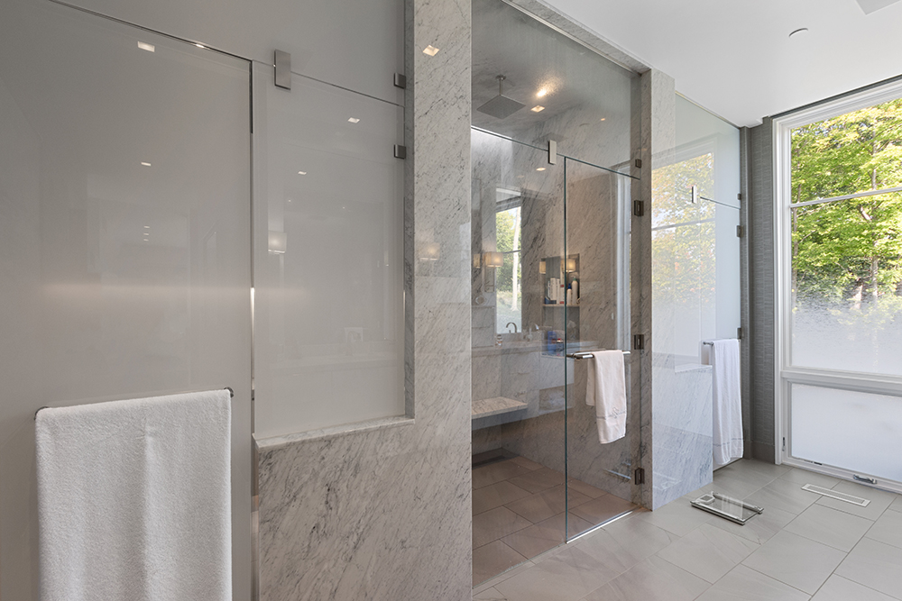 Luxury Bathroom Features - Balsitis Contracting